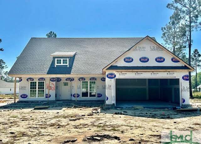 Property at 636 Belfast Loop, Ellabell, GA 31308, 4 beds, 3 baths