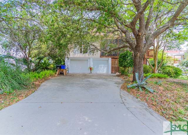 Property at 5 Pine St, Tybee Island, GA 31328, 3 beds, 2.5 baths