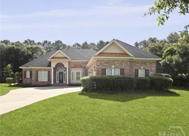 Property at 72 Roswell Trl, Richmond Hill, GA 31324, 4 beds, 3 baths
