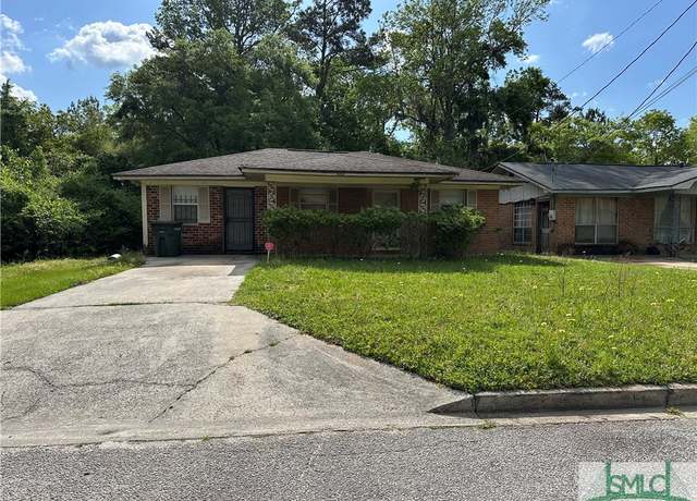 Property at 3202 Iantha St, Savannah, GA 31404, 3 beds, 1.5 baths