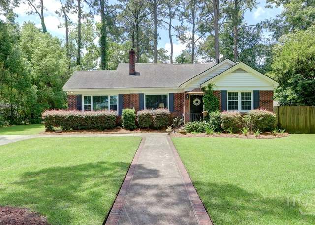 Property at 423 E 57th St, Savannah, GA 31405, 3 beds, 2 baths
