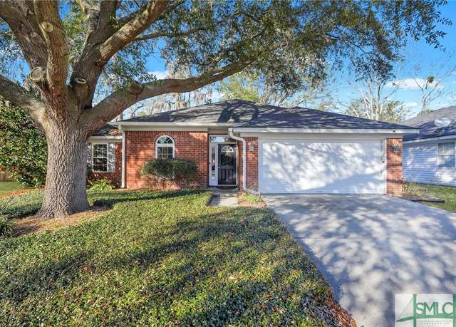 Property at 28 Chapel Dr, Savannah, GA 31406, 4 beds, 2 baths