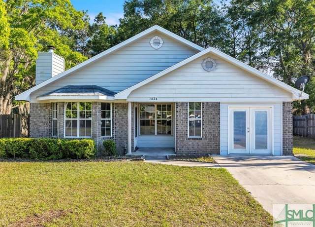 Property at 1424 Paul Caswell Blvd, Hinesville, GA 31313, 3 beds, 2 baths