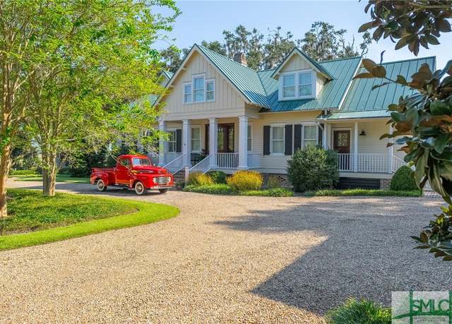 Property at 1654 Dublin Dr, Richmond Hill, GA 31324, 4 beds, 4.5 baths