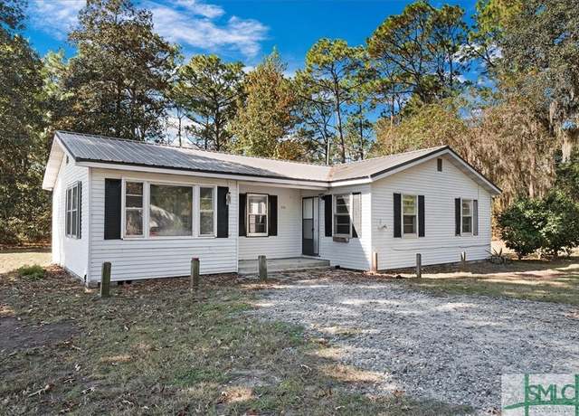 Property at 773 Shuman St, Hinesville, GA 31313, 3 beds, 1 bath