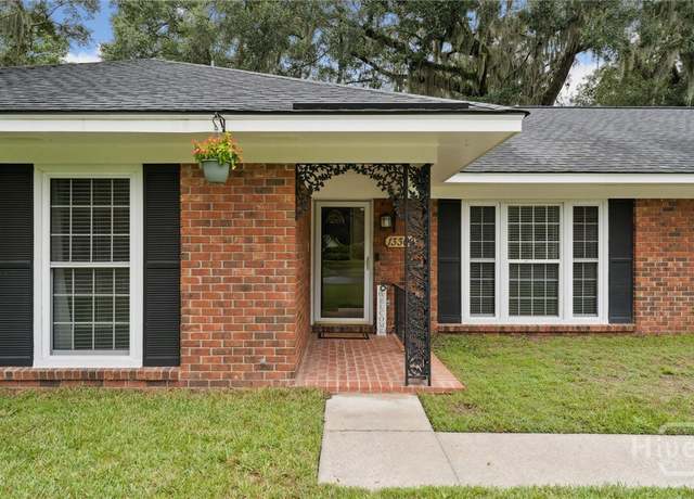 Property at 13302 Chesterfield Dr, Savannah, GA 31419, 4 beds, 2 baths