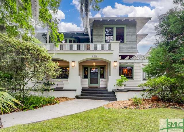 Property at 215 E 45th St, Savannah, GA 31405, 3 beds, 3 baths