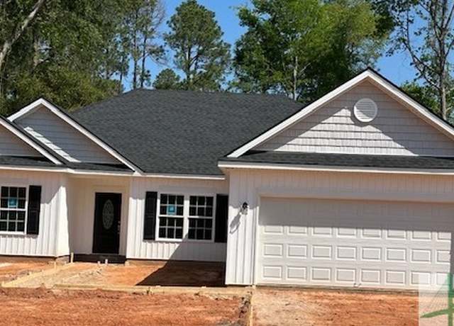 Property at 211 Camelia Dr, Sylvania, GA 30467, 3 beds, 2 baths
