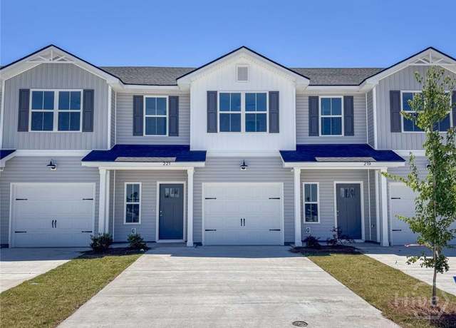 Property at 221 Heirloom Rd, Hinesville, GA 31313, 3 beds, 2.5 baths