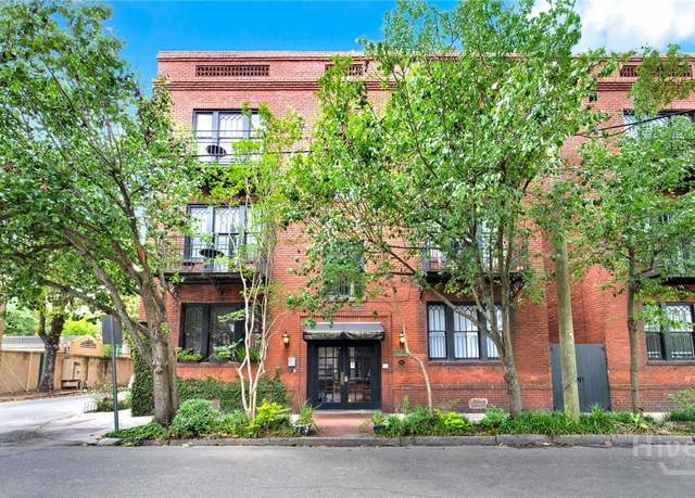 Property at 117 Lincoln St Unit 4A, Savannah, GA 31401, 2 beds, 1 bath