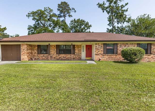 Property at 12 Lanvale St, Port Wentworth, GA 31407, 3 beds, 2 baths