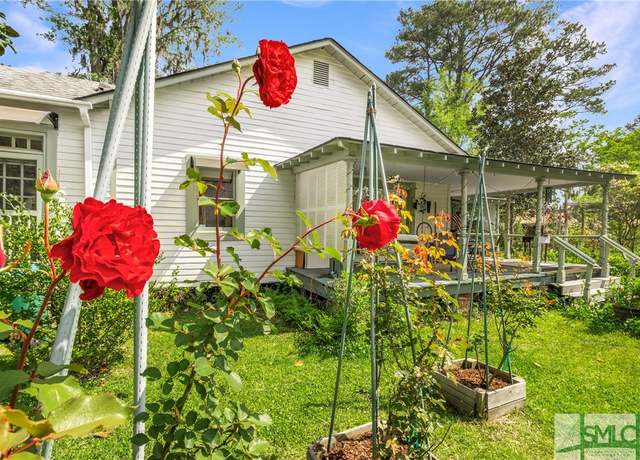Property at 103 Church St, Bloomingdale, GA 31302, 3 beds, 2 baths