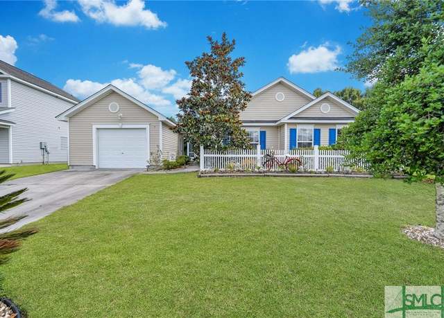 Property at 7 Cromer St, Savannah, GA 31407, 3 beds, 2 baths