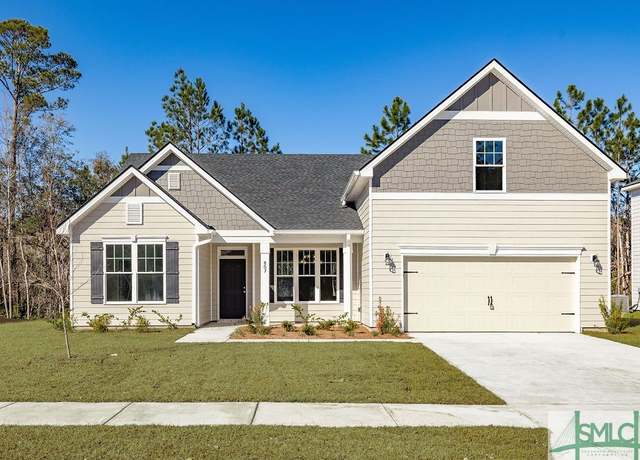 Property at 807 Highland Cir, Richmond Hill, GA 31324, 5 beds, 3 baths