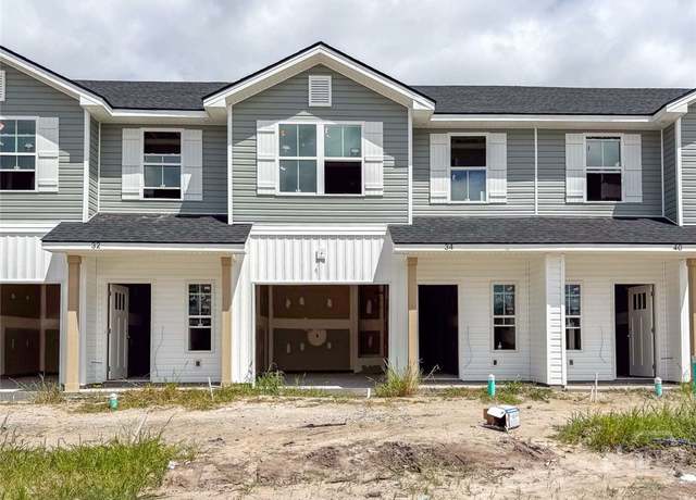 Property at 34 Beaumont Dr, Hinesville, GA 31313, 3 beds, 2.5 baths