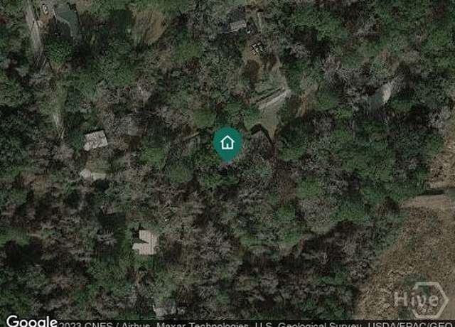 Property at 168 N Burgess Rd, Brunswick, GA 31523, 3 beds, 1 bath