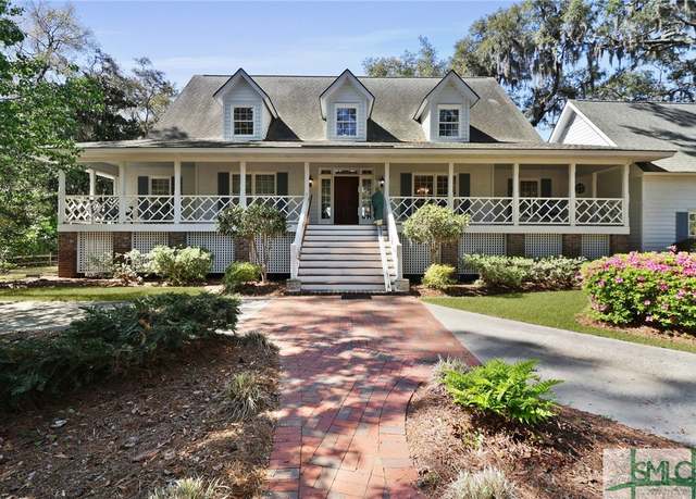 Property at 11 N Marsh Rd, Savannah, GA 31410, 4 beds, 4.5 baths