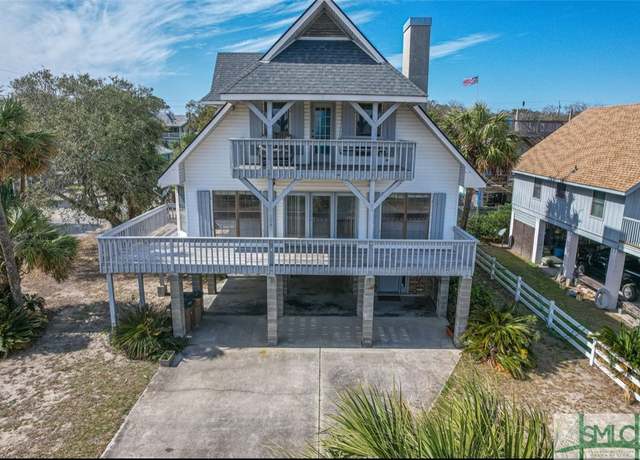 Property at 115 Lovell Ave, Tybee Island, GA 31328, 4 beds, 2 baths