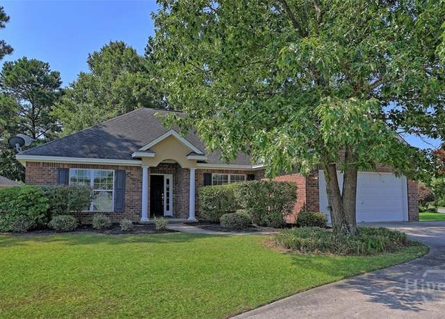 Property at 8 Patriot Dr, Richmond Hill, GA 31324, 3 beds, 2 baths
