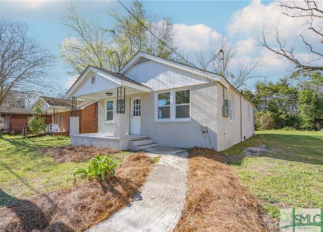 Property at 109 Kingman Ave, Savannah, GA 31408, 2 beds, 1 bath