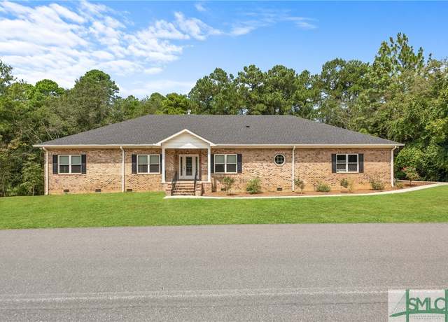 Property at 128 Oak Ridge Dr, Statesboro, GA 30458, 3 beds, 2.5 baths