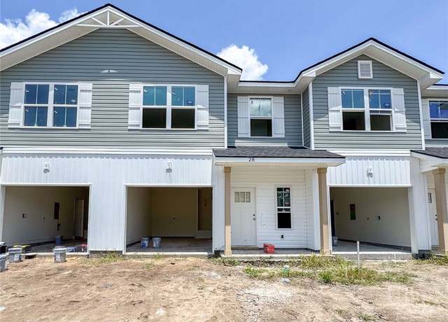 Property at 28 Beaumont Dr, Hinesville, GA 31313, 3 beds, 2.5 baths