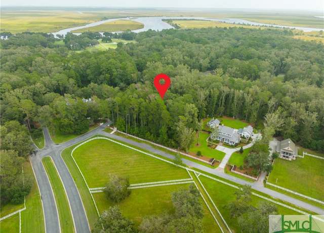 Property at 27 Travelers Way, Richmond Hill, GA 31324
