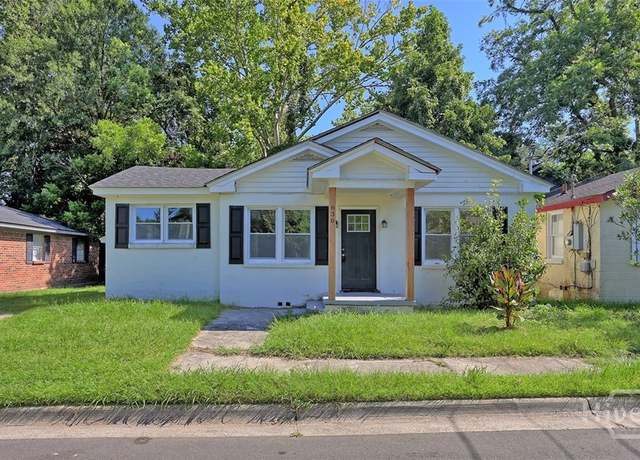 Property at 636 W 48th St, Savannah, GA 31405, 3 beds, 2 baths
