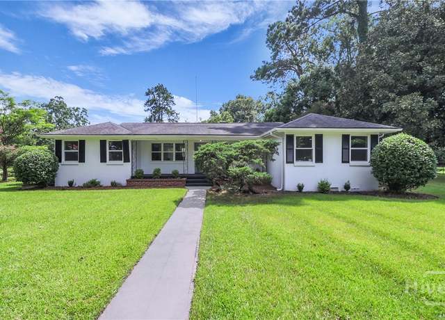 Property at 1107 Derenne Dr, Savannah, GA 31406, 3 beds, 2 baths