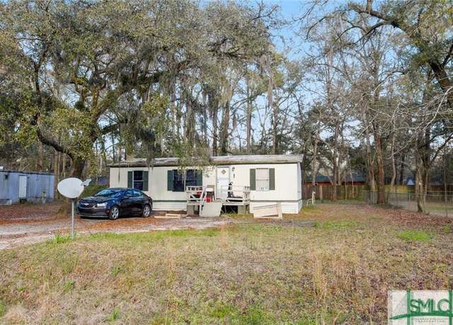Property at 78 Button Ave, Midway, GA 31320, 3 beds, 2 baths