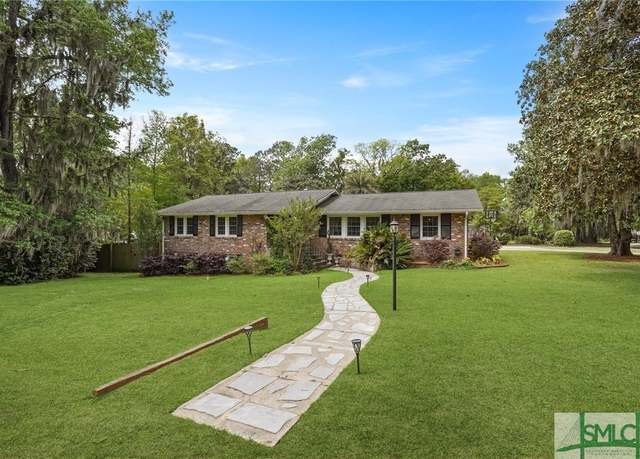 Property at 241 Kensington Dr, Savannah, GA 31405, 4 beds, 3 baths