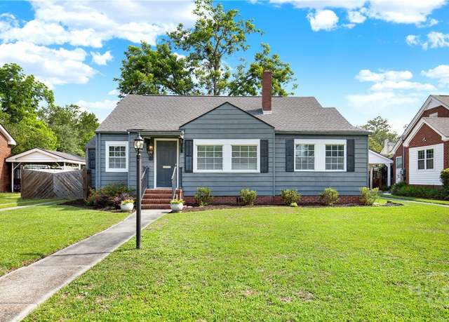 Property at 530 E 60th St, Savannah, GA 31405, 3 beds, 1 bath