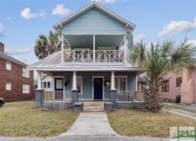 Property at 1008 E 34th St, Savannah, GA 31401, 5 beds, 3 baths
