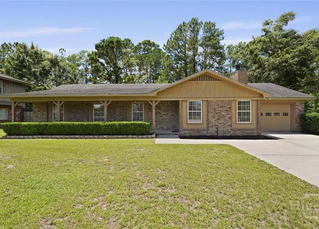 Property at 110 Flat Shoal Ln, Hinesville, GA 31313, 4 beds, 2 baths