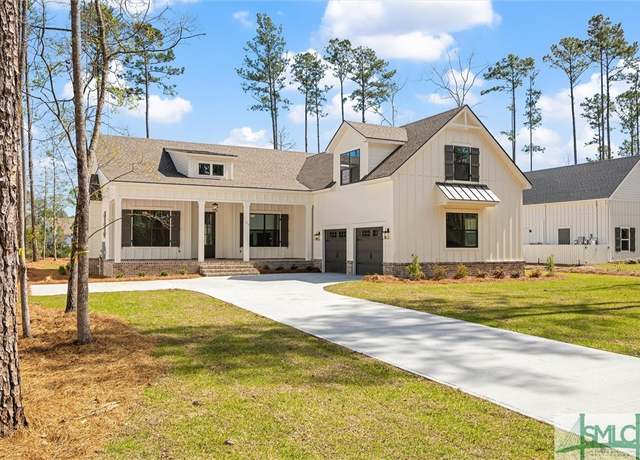 Property at 515 Waterways Pkwy S, Richmond Hill, GA 31324, 4 beds, 3 baths