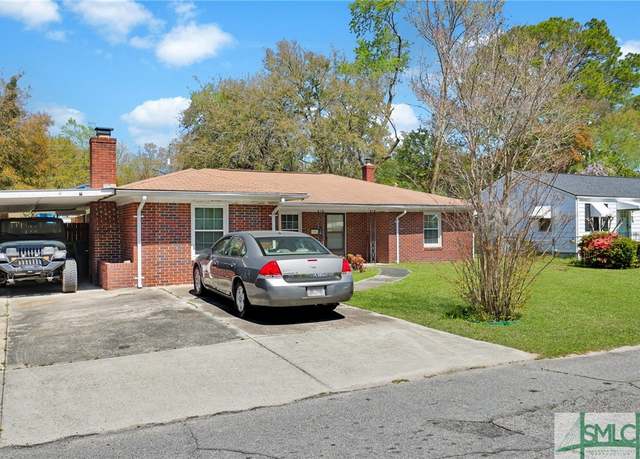 Property at 2018 Louisiana Ave, Savannah, GA 31404, 3 beds, 1 bath