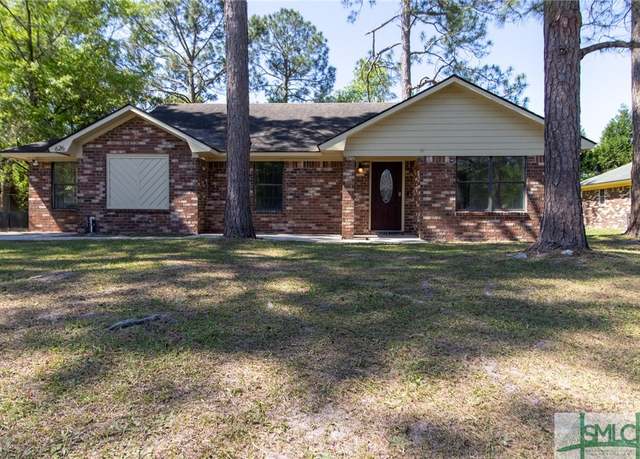 Property at 626 Trevor St, Hinesville, GA 31313, 3 beds, 2 baths