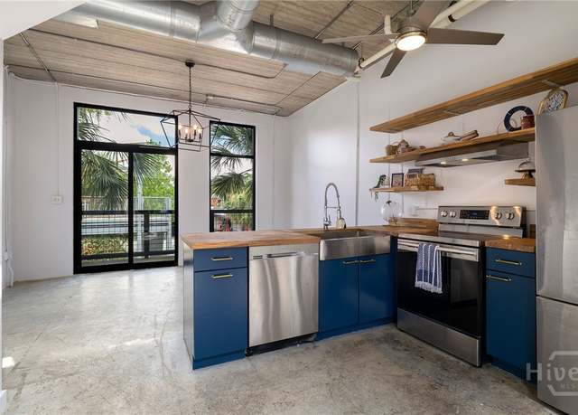 Property at 2406 De Soto Ave Unit B, Savannah, GA 31401, 1 bed, 1 bath