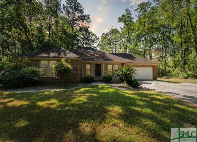 Property at 2274 Fort Mcallister Rd, Richmond Hill, GA 31324, 4 beds, 2 baths