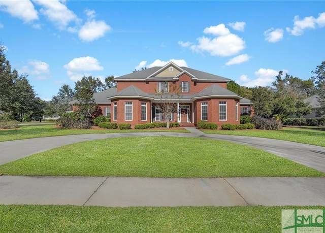 Property at 21 Crestwood Dr, Savannah, GA 31405, 5 beds, 4.5 baths
