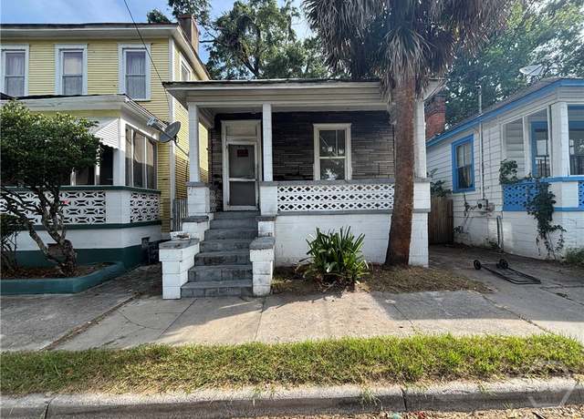Property at 710 W 38th St, Savannah, GA 31415, 3 beds, 1 bath