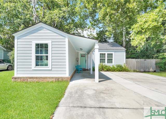 Property at 710 E 38th St, Savannah, GA 31401, 3 beds, 2 baths