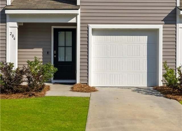 Property at 206 Coneflower Rd, Bloomingdale, GA 31302, 3 beds, 2.5 baths