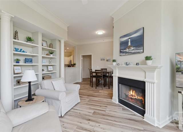 Property at 2536 Whitemarsh Way, Savannah, GA 31410, 2 beds, 2 baths