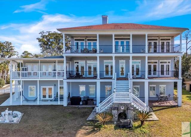 Property at 9657 Whitefield Ave, Savannah, GA 31406, 7 beds, 5 baths