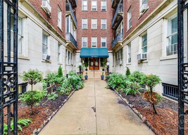Property at 24 E Liberty St #44, Savannah, GA 31401, 2 beds, 1 bath