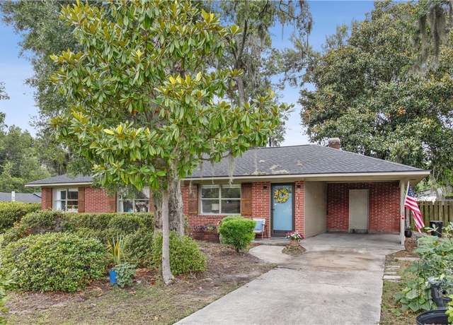Property at 2104 Mason Dr, Savannah, GA 31404, 3 beds, 2 baths