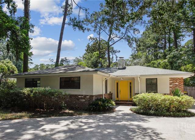 Property at 5527 Habersham St, Savannah, GA 31405, 3 beds, 2 baths