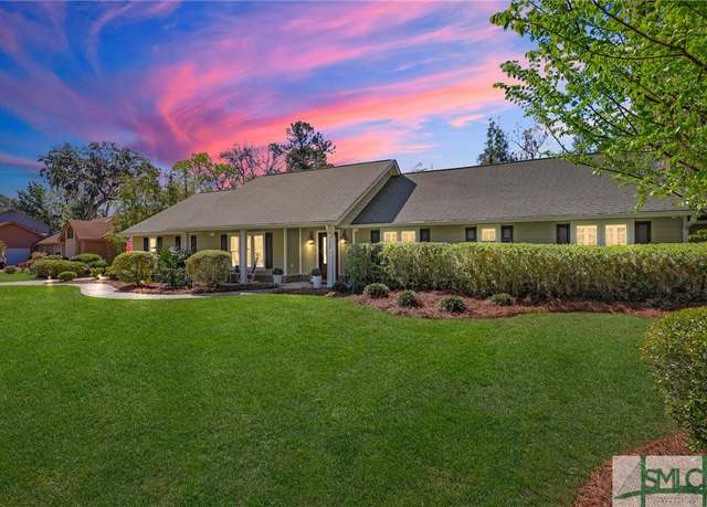 Property at 303 Megan Ct, Savannah, GA 31405, 4 beds, 2.5 baths