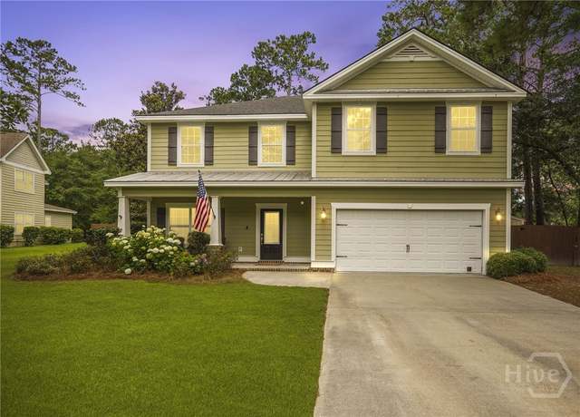 Property at 440 Beauly Dr, Richmond Hill, GA 31324, 5 beds, 2.5 baths